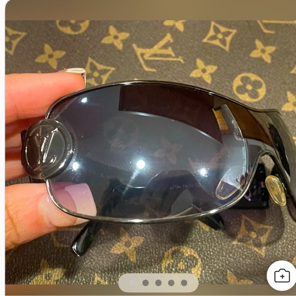 LV Designer Women's Sunglasses monogram to match your bag or purse - Picture 1 of 4
